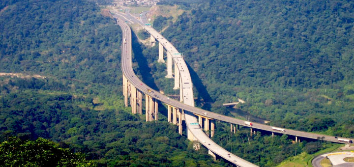 La sécurité routière pour 200 millions d'habitants.