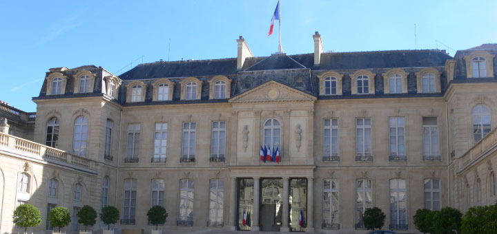 Jean-Robert LOPEZ, nommé en Conseil des Ministres.