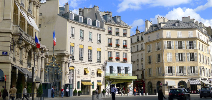 Le Conseil national de la sécurité routière est situé Place Beauveau, dans le VIIIème arrondissement de Paris.